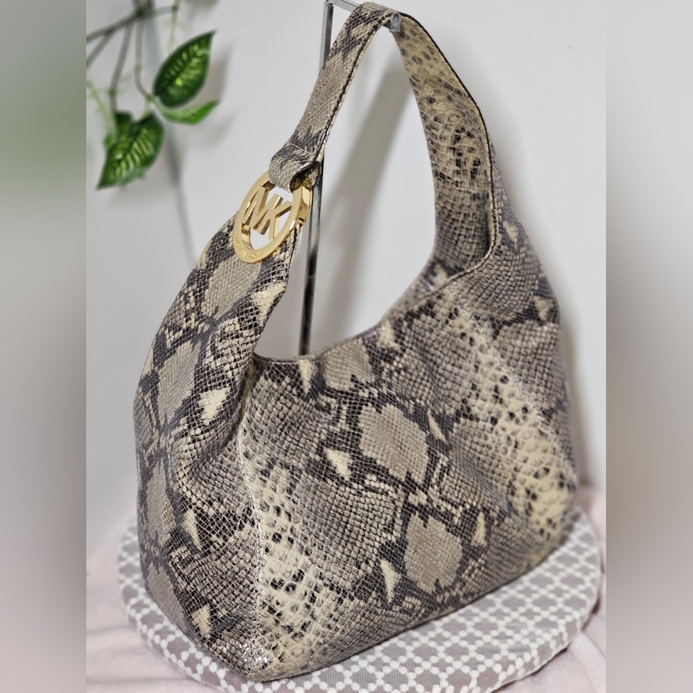 EUC Big Michael Kors Snakeskin Leather Shoulder-bag